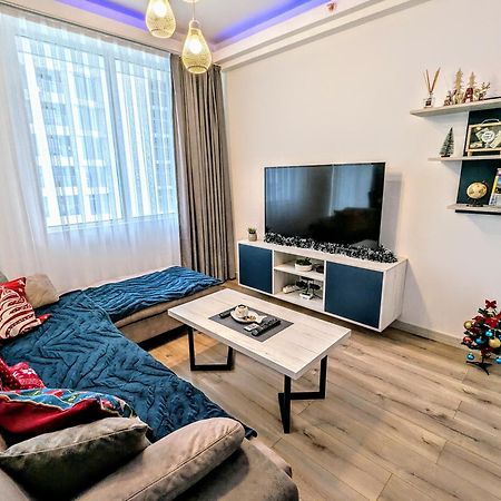 16Th Floor Sky View Condo With Pool And Fitness Скоп'є Екстер'єр фото