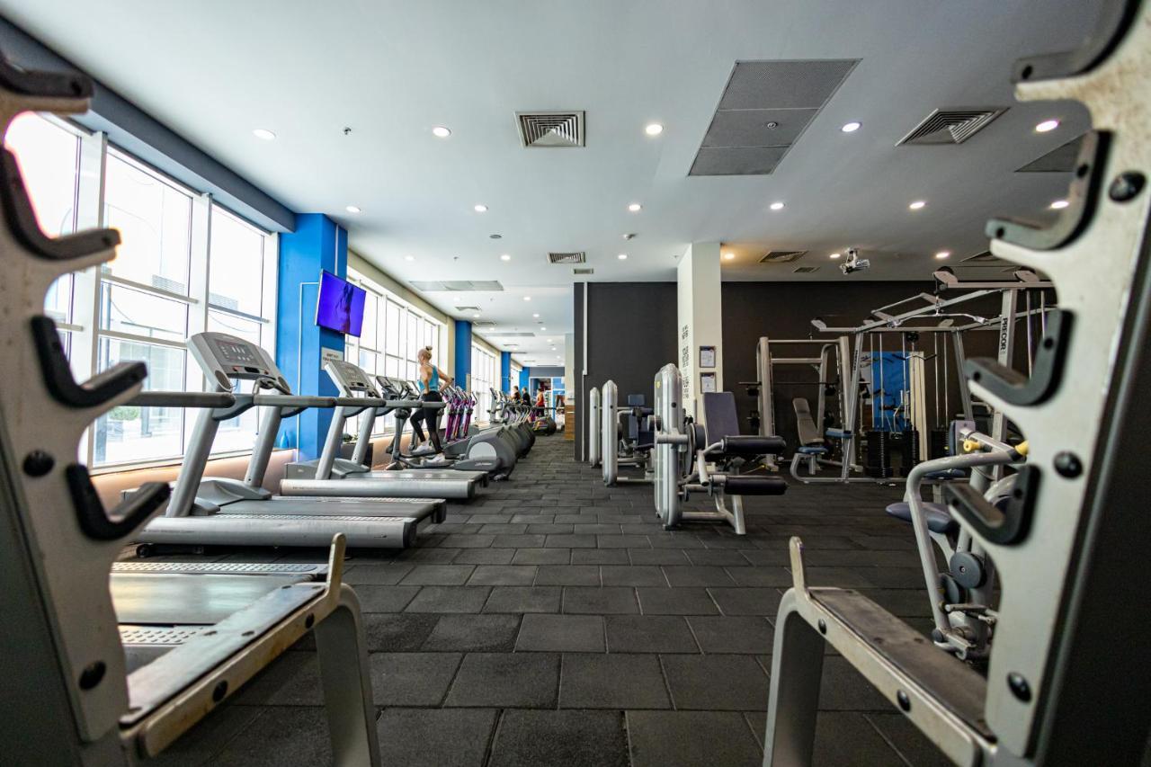 16Th Floor Sky View Condo With Pool And Fitness Скоп'є Екстер'єр фото